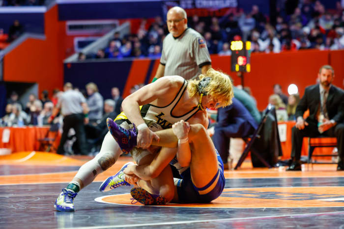 Illinois state wrestling championships February 18 2023 Nate Latsch 15355